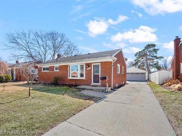 28923 Westfield Street, Livonia, MI 48150