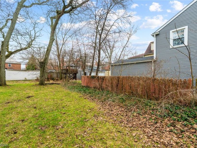 3685 Gridley Road , Shaker Heights, OH 44122 Photo 34