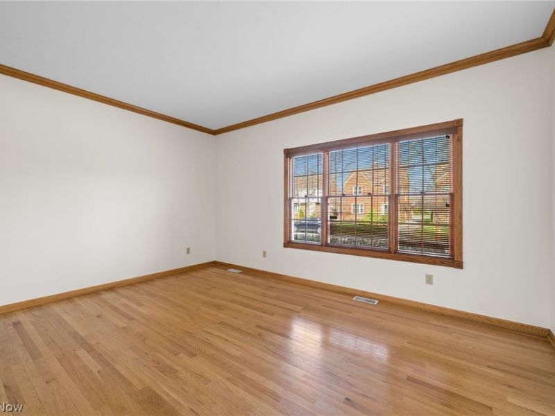 80 E 197th Street , Euclid, OH 44119 Photo 6