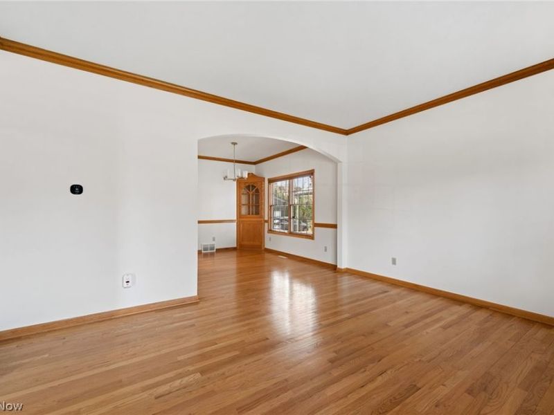 80 E 197th Street , Euclid, OH 44119 Photo 7