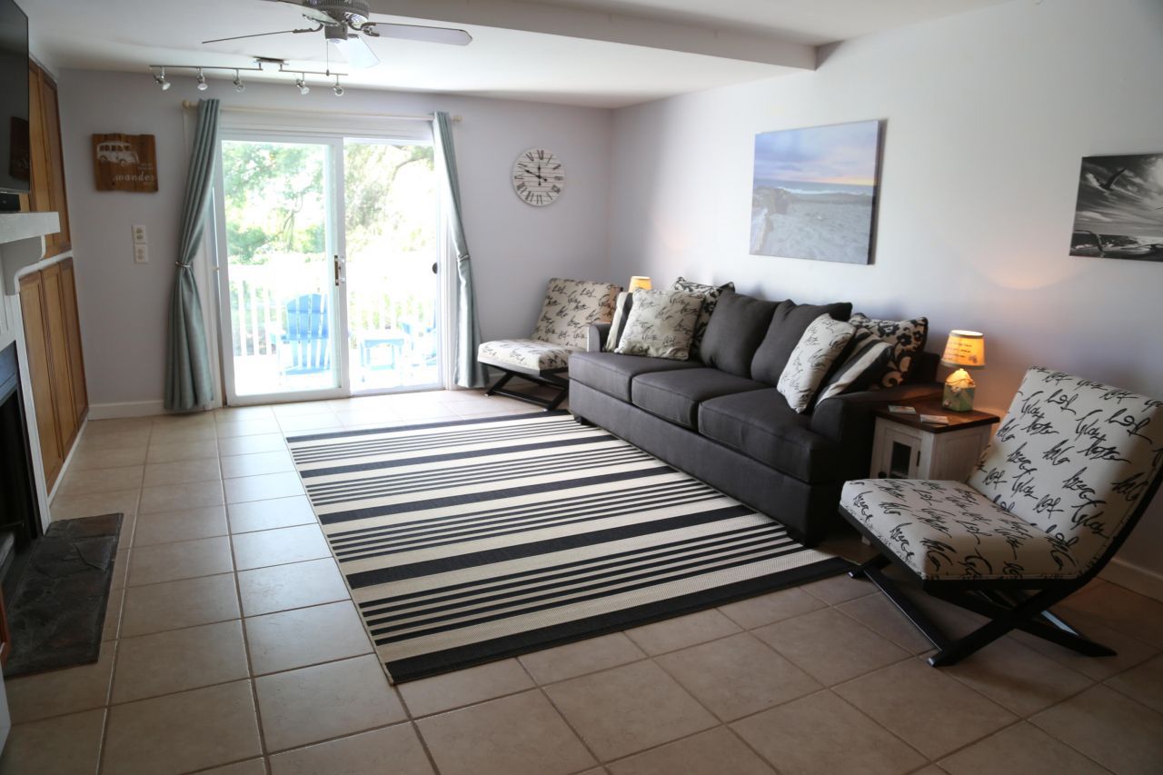 248 Driftwood Lane Photo 11