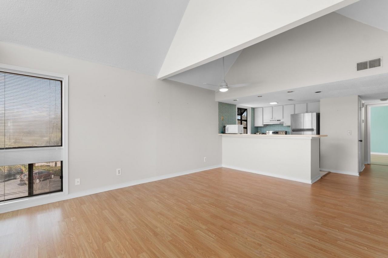 351 Lake Arrowhead Rd.  Photo 11