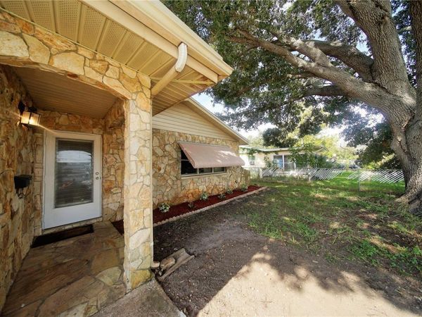 824 62ND AVENUE NE, ST PETERSBURG, FL 33702