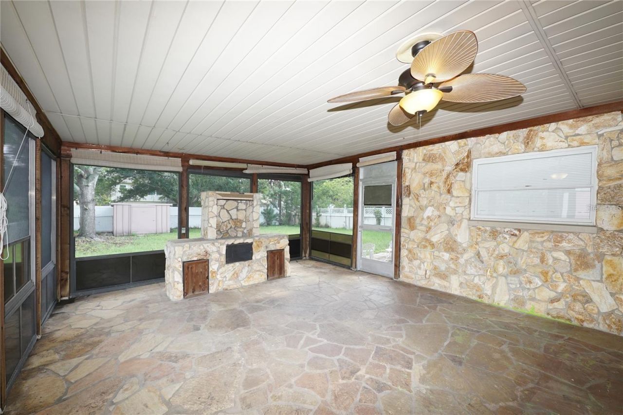 824 62nd Avenue Ne, Saint Petersburg, FL 33702 Photo