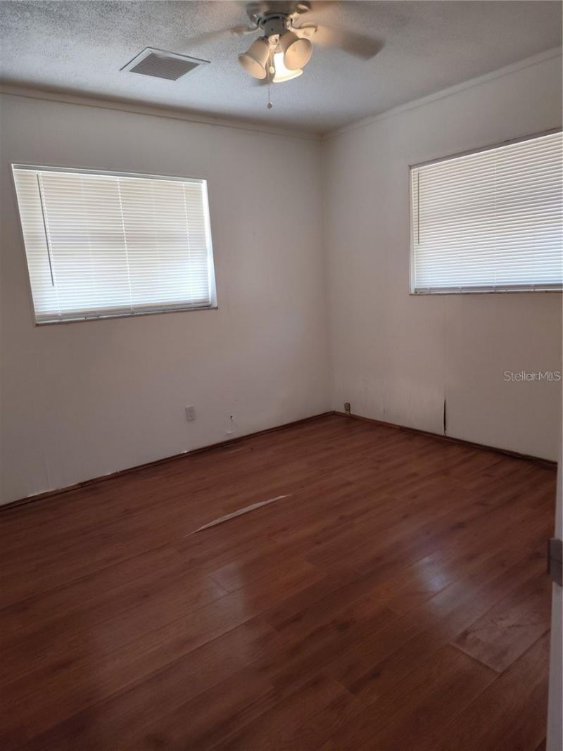 824 62nd Avenue Ne, Saint Petersburg, FL 33702 Photo