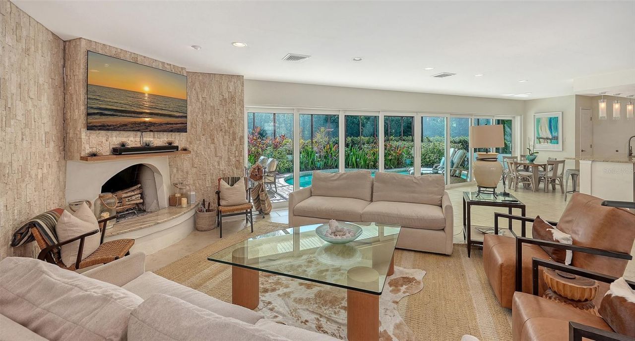 443 Bird Key Drive, Sarasota, FL 34236 Photo