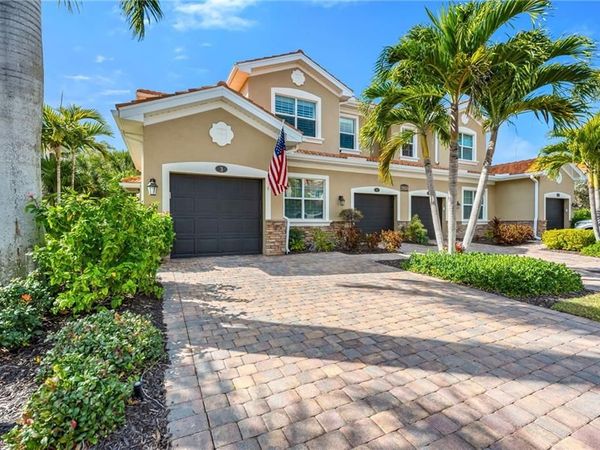 28018 Sosta LN, Unit 3, BONITA SPRINGS, FL 34135