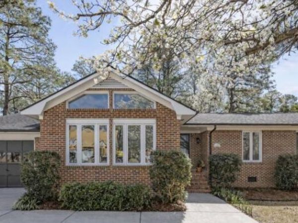 1206 Crows Nest Court , New Bern, NC 28560