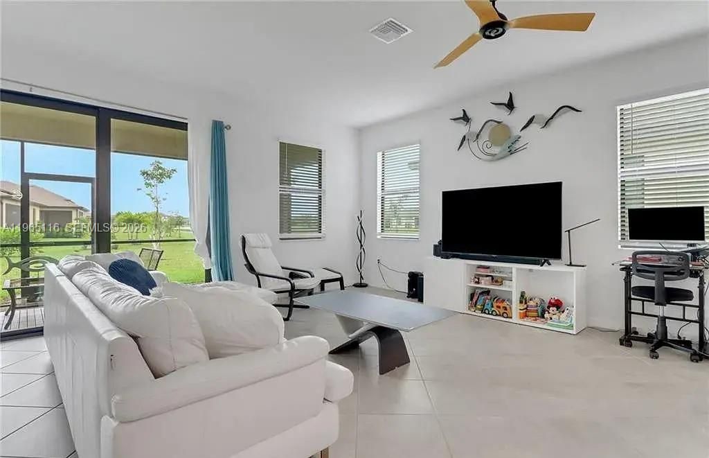3426 Menores Way, Fort Myers, FL 33905 Photo