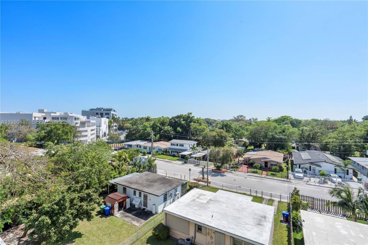 3250 Grand Ave , Unit 507, Miami, FL 33133 Photo