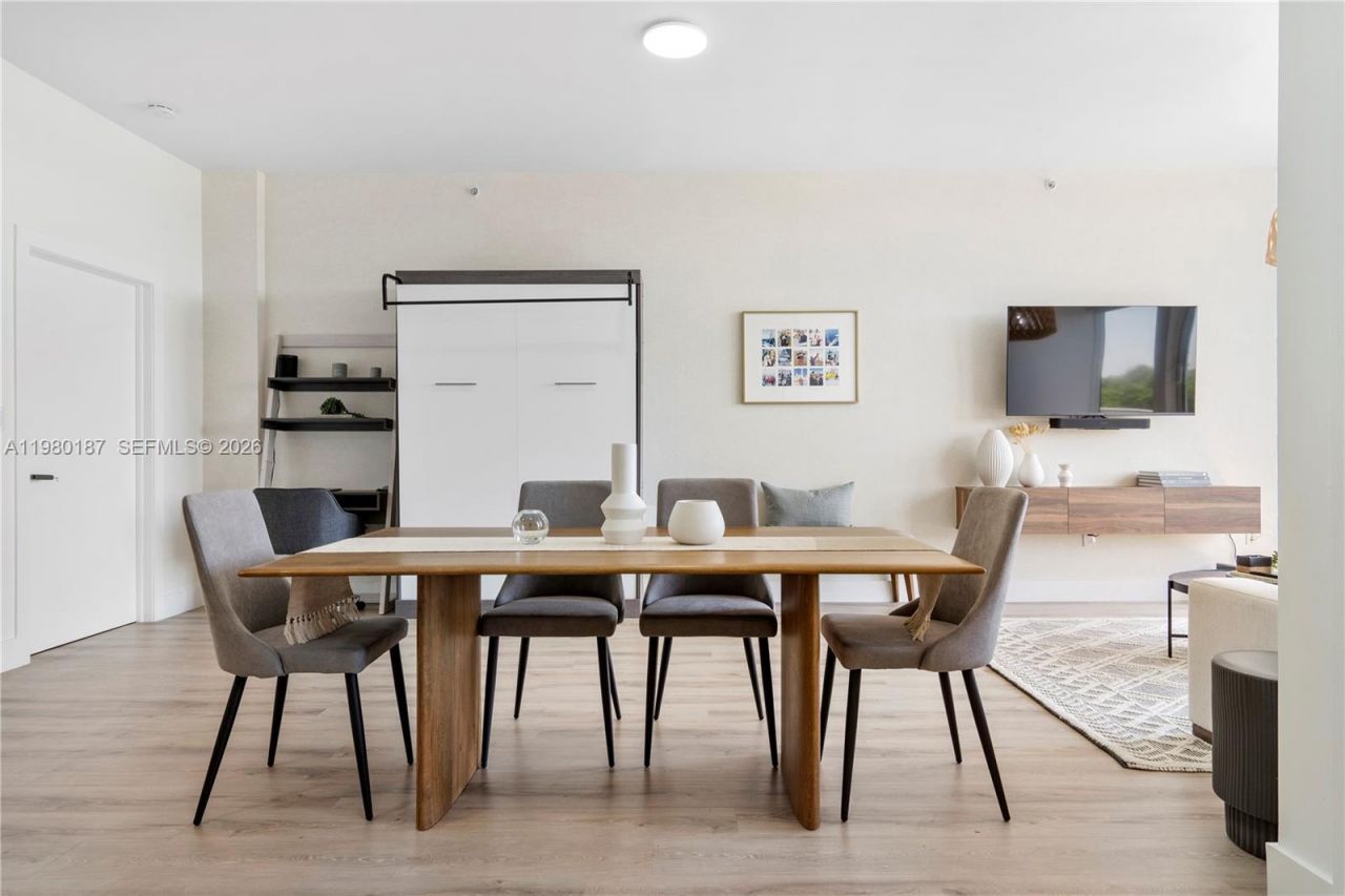 3250 Grand Ave , Unit 507, Miami, FL 33133 Photo