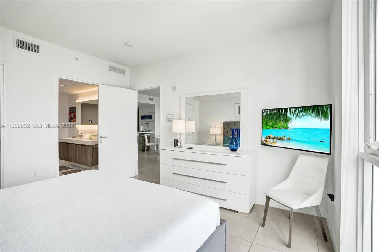 401 N Birch Rd , Unit 813, Fort Lauderdale, FL 33304 Photo