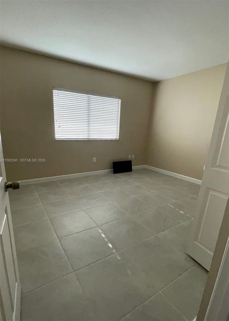 390 NE 35th Ave, Homestead, FL 33033 Photo