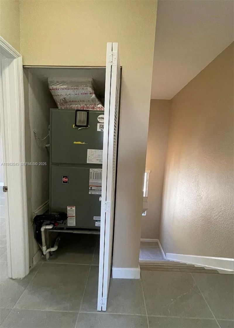 390 NE 35th Ave, Homestead, FL 33033 Photo