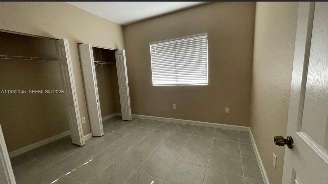 390 NE 35th Ave, Homestead, FL 33033 Photo