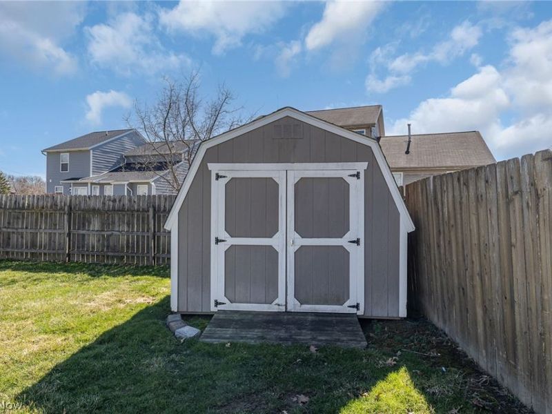 1267 Bell Court, Elyria, OH 44035 Photo 40