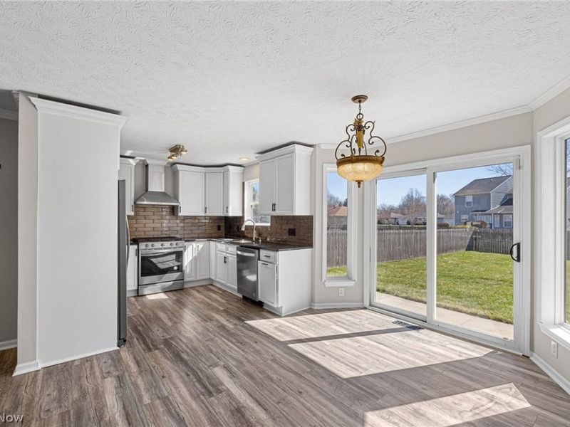 1267 Bell Court, Elyria, OH 44035 Photo 6