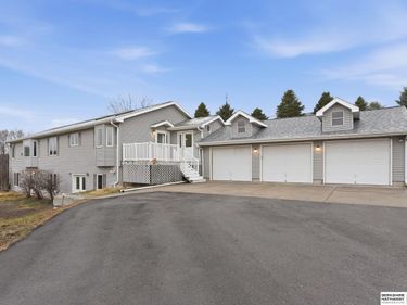 36712 Oakmont Drive , Louisville, NE 68037