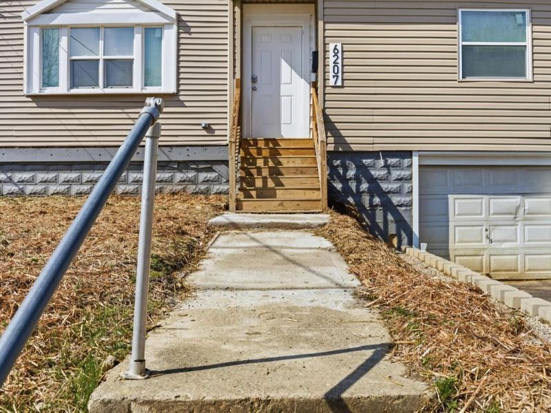 6207 Coleridge Avenue, Cincinnati, OH 45213 Photo 3