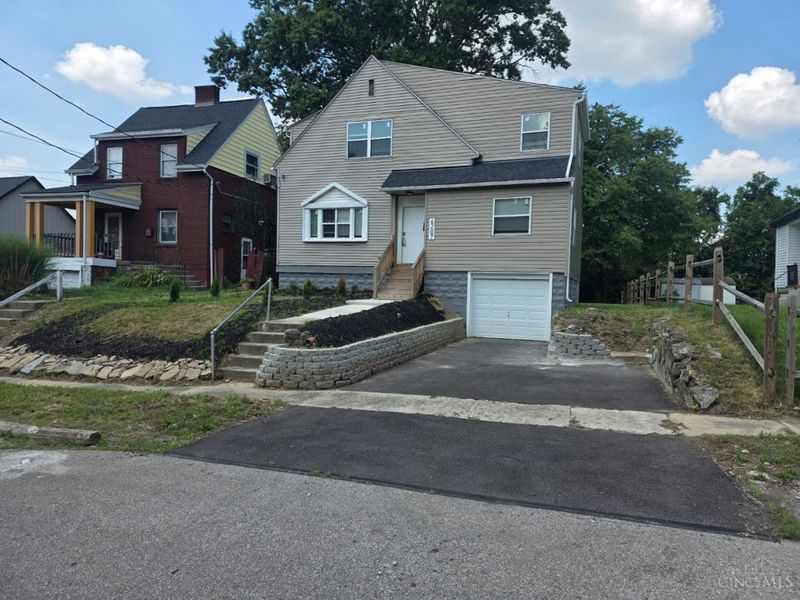 6207 Coleridge Avenue, Cincinnati, OH 45213 Photo 3