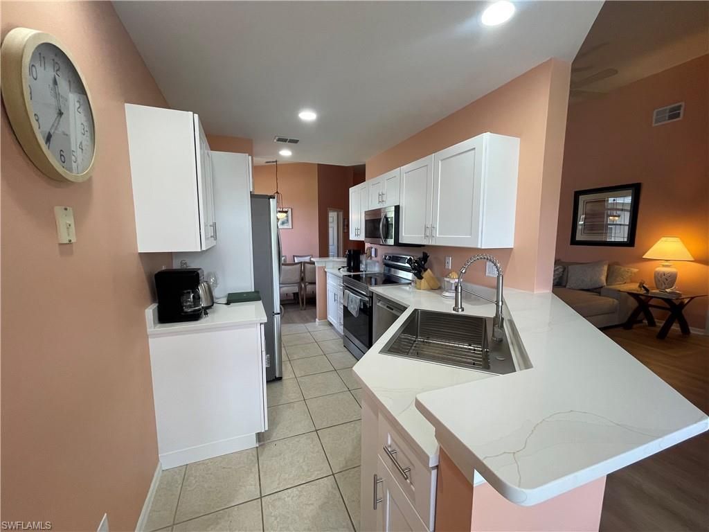 2021 Crestview Way, Unit 113, Naples, FL 34119 Photo