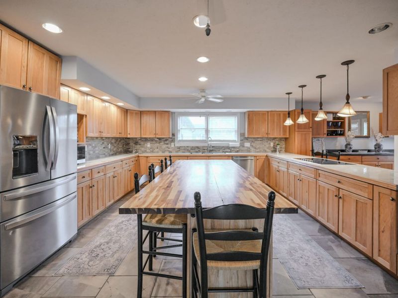 780 W Eva Circle, Springfield, OH 45504 Photo 11