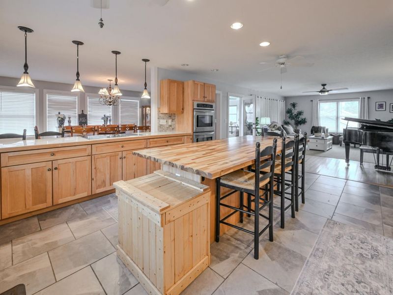 780 W Eva Circle, Springfield, OH 45504 Photo 15