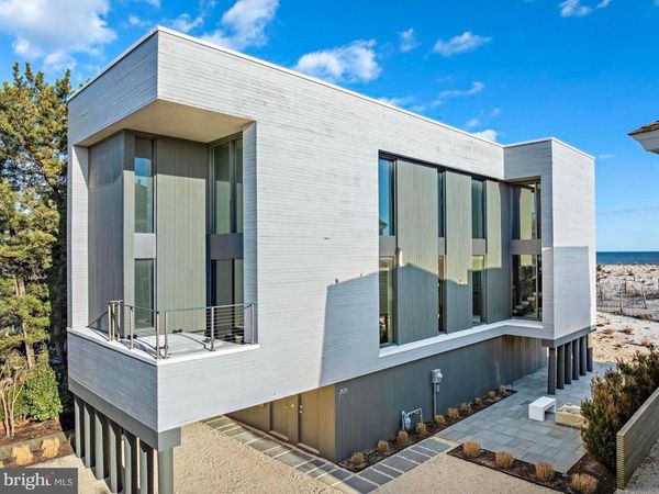 205 STRATFORD AVENUE, BEACH HAVEN, NJ 08008