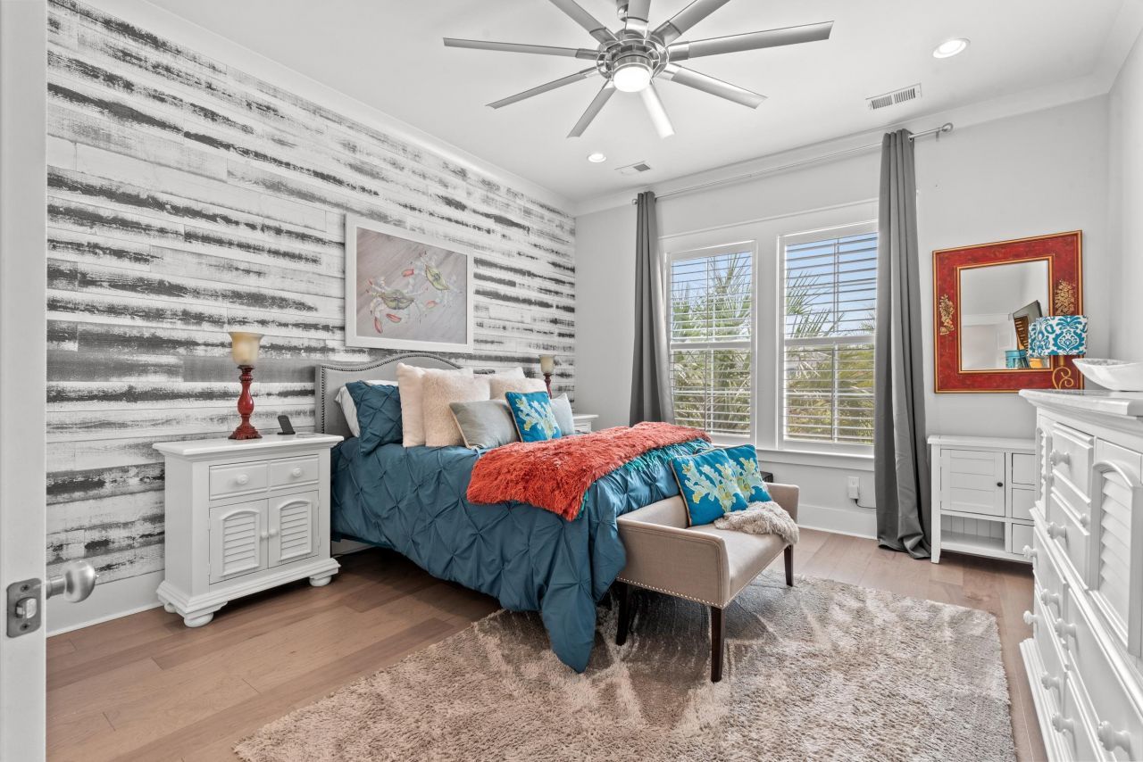 960 Longwood Bluffs Circle Photo 17