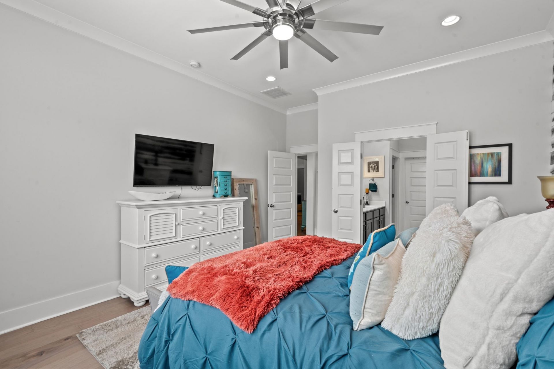 960 Longwood Bluffs Circle Photo 20