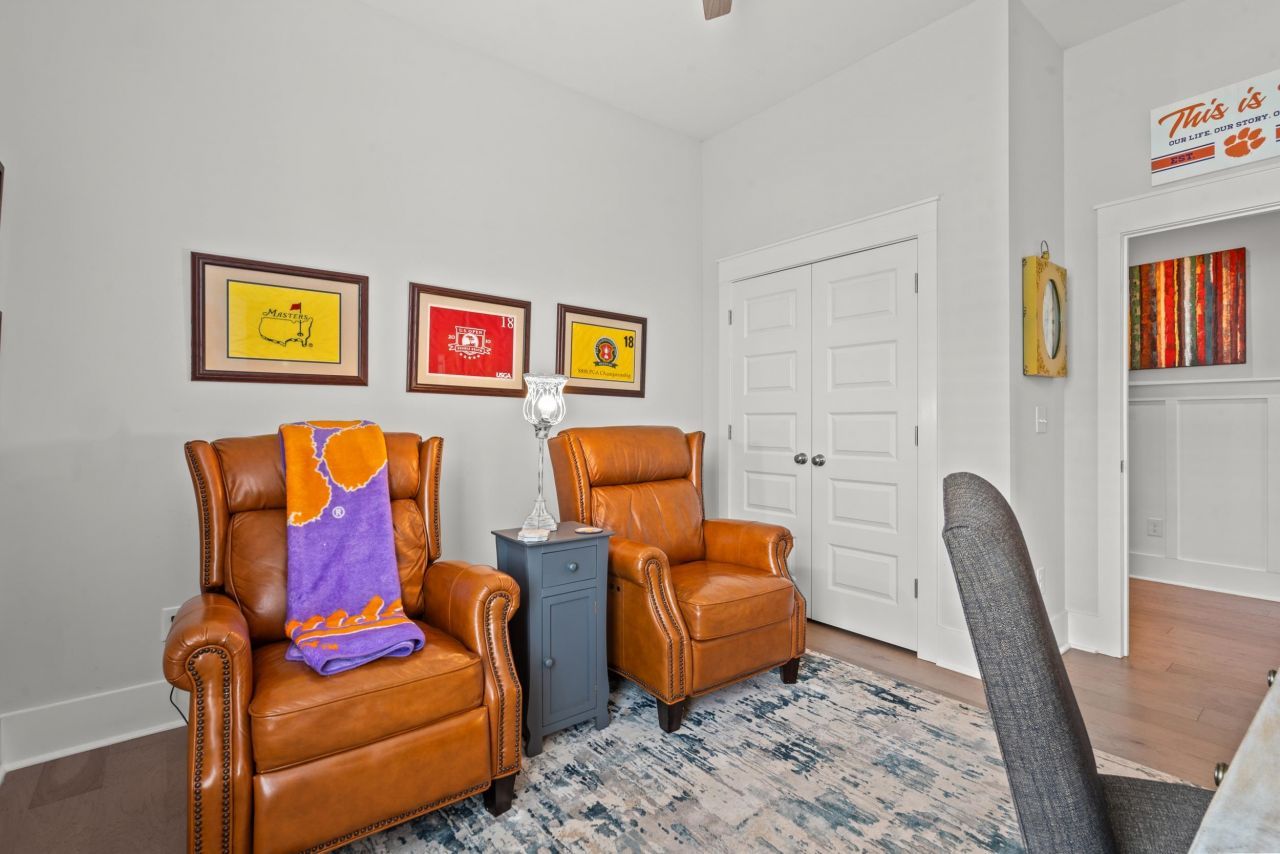 960 Longwood Bluffs Circle Photo 28