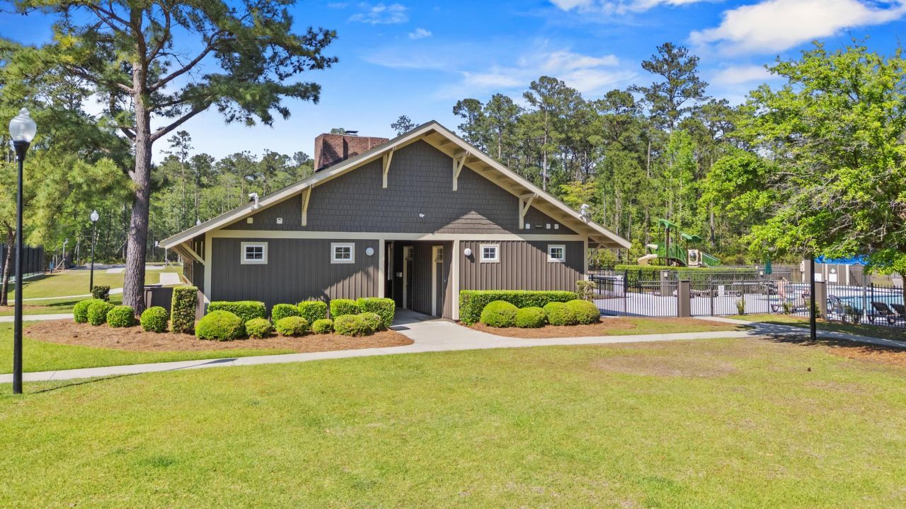 960 Longwood Bluffs Circle Photo 39