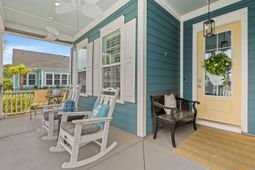 960 Longwood Bluffs Circle photo 4