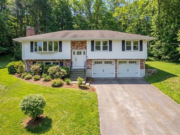 34 Jodie Rd, Framingham, MA 01702
