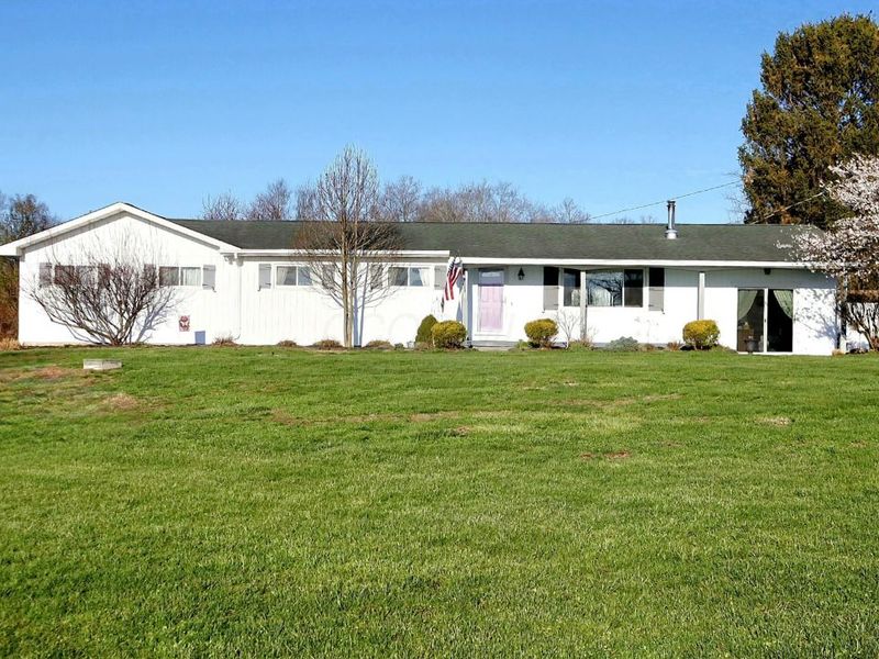 11879 Lockbourne Eastern Road, Ashville, OH 43103 Photo 1