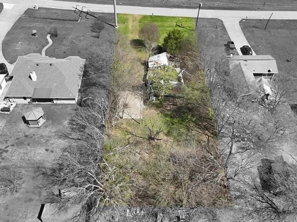 125 Summers Street, Wilmer, TX 75172