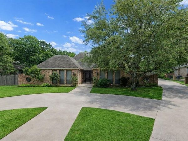 3160 Stacy Lane, Paris, TX 75460