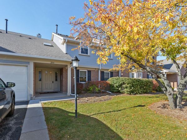 204 Dublin Lane , Unit W2, Schaumburg, IL 60194