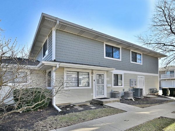 1439 Sutter Drive , Hanover Park, IL 60133