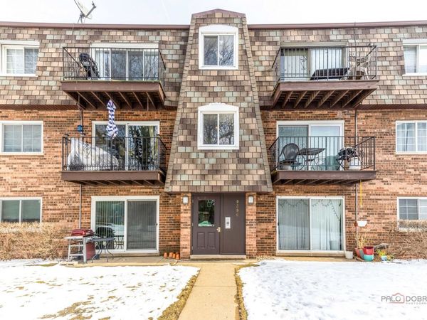 9396 Bay Colony Drive , Unit 1S, Des Plaines, IL 60016