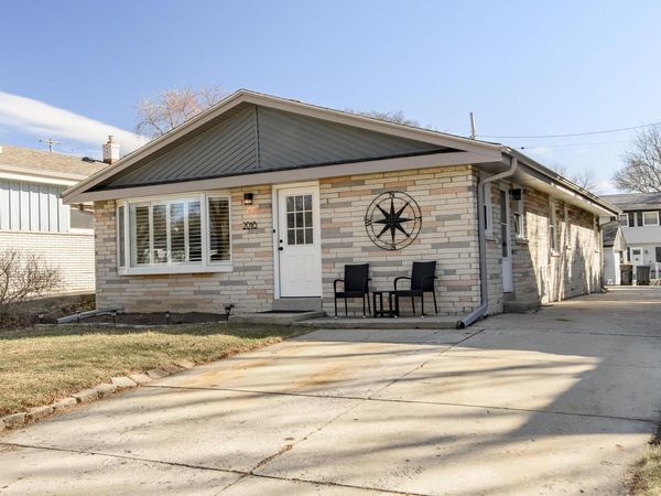 2018 N 114th STREET, Wauwatosa, WI 53226