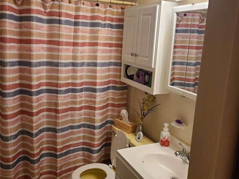 100 E Nottingham Road, Harrison Township, OH 45405 Photo 17