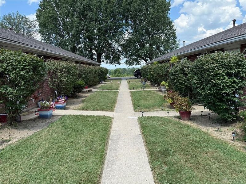 100 E Nottingham Road, Harrison Township, OH 45405 Photo 3