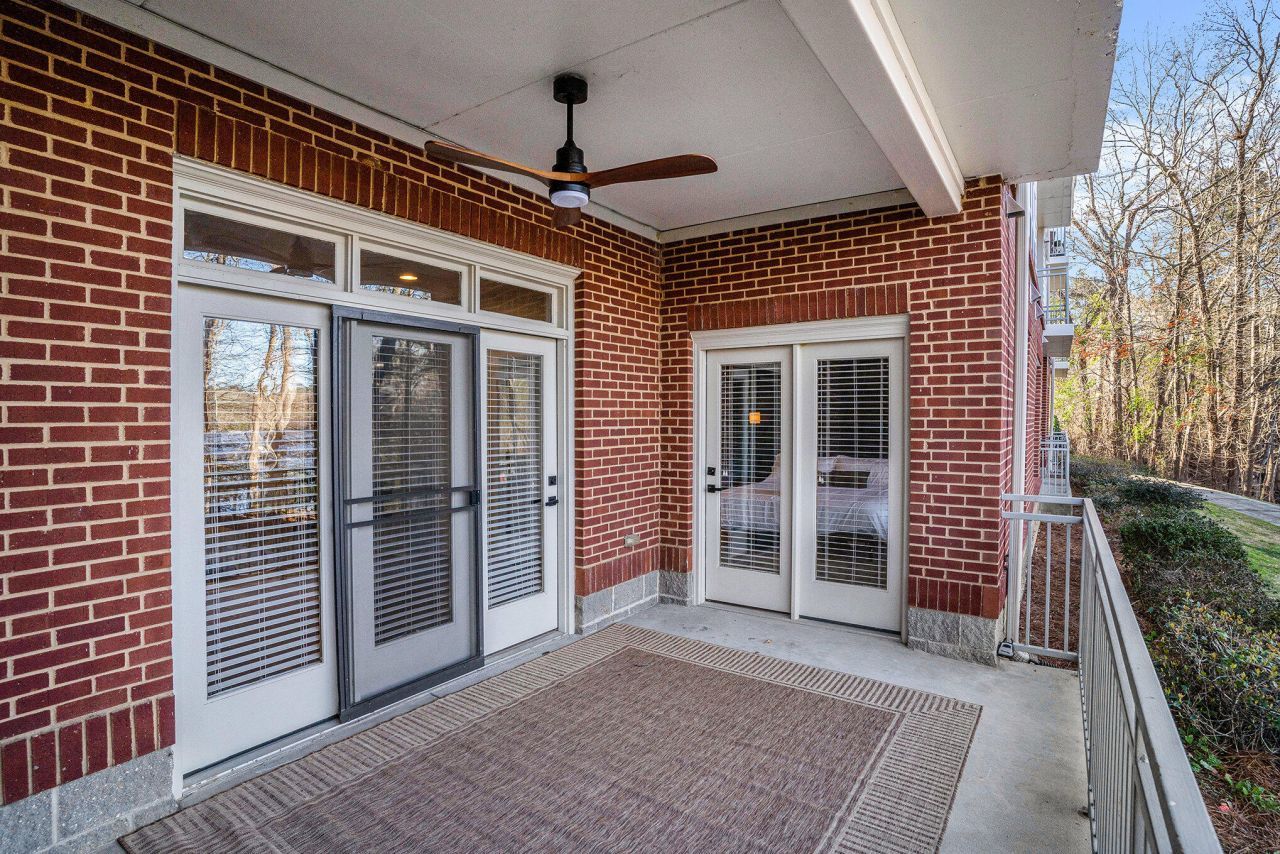 105 Ballard Lane Photo 19