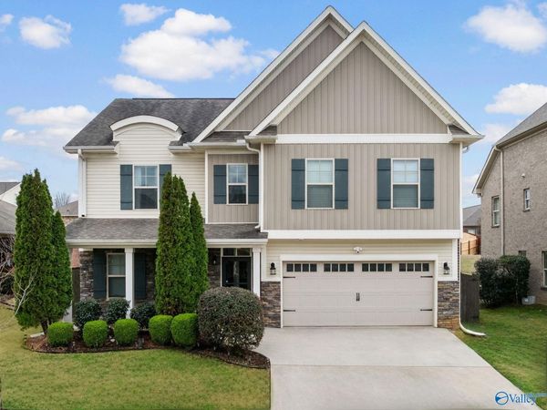 2409 Bell Manor Drive SW, Huntsville, AL 35803