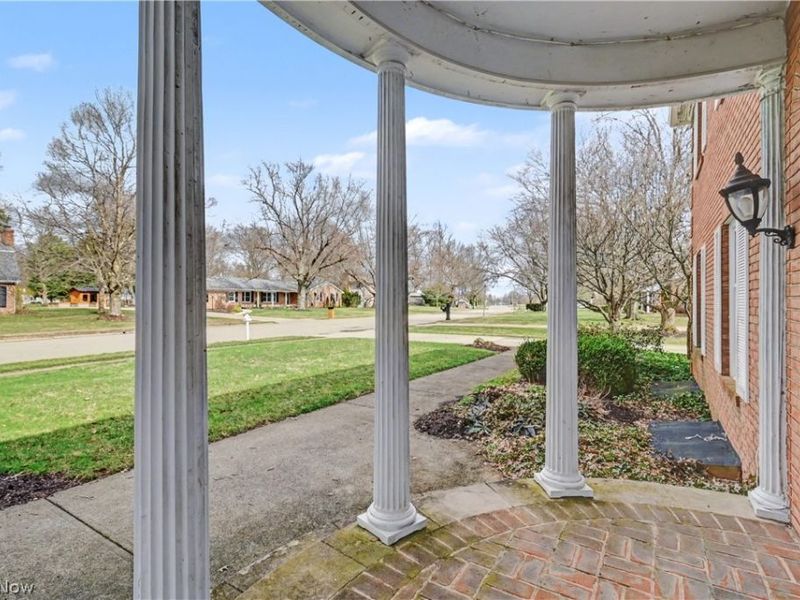 735 Courtwright Boulevard, Mansfield, OH 44907 Photo 2