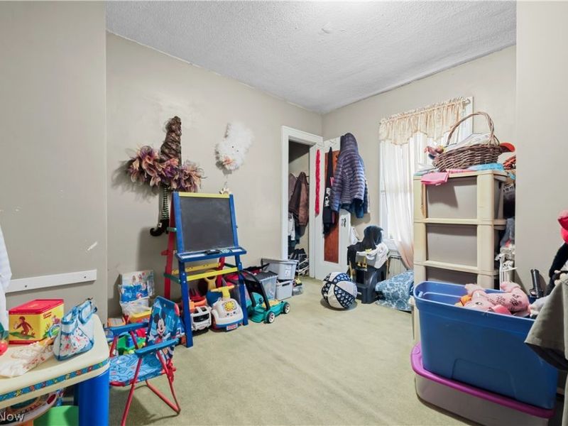 461 Eastland Avenue , Akron, OH 44305 Photo 15