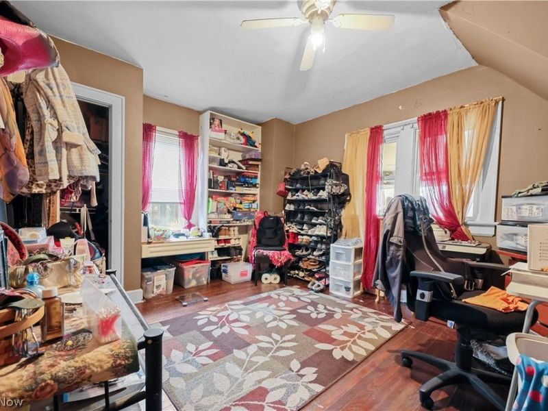 461 Eastland Avenue , Akron, OH 44305 Photo 17