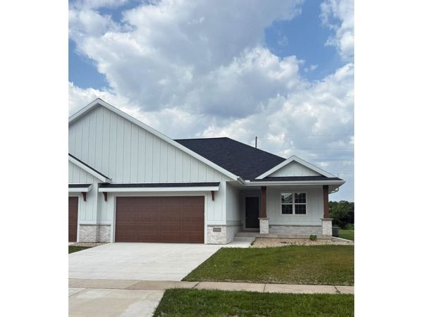 1127 Parkview Street, Cottage Grove, WI 53527