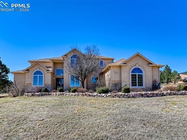 772 Douglas Avenue, Palmer Lake, CO 80133